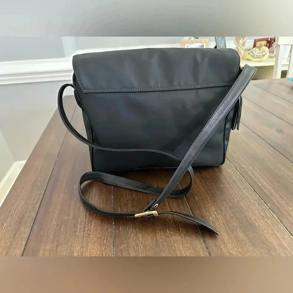 Francesco Biasia cross body bag